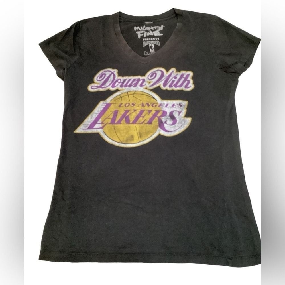 Mighty Fine NBA Hardwood Classics Los Angeles Lakers V-Neck Graphic Tee Black M - Picture 5 of 8